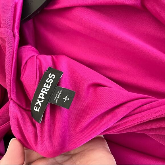 Express fuchsia purple halter top bodysuit thing tie neck sleeveless size large - Picture 2 of 4